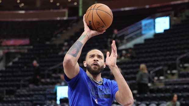 Dallas Mavericks center JaVale McGee.